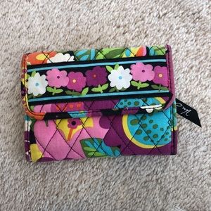 Vera Bradley Compact Wallet LIGHTLY USED